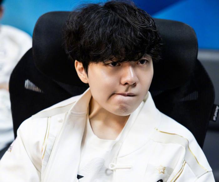 Rookie连续二十场比赛得分超过突破纪录，尤文图斯挑战极限！